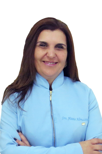 Experto en odontología participante de Knotgroup Dental Institute Dra. Fl&aacute;via Abruzzini Vieira