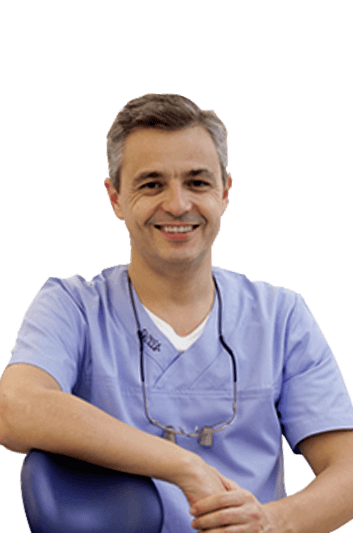 Experto en odontología participante de Knotgroup Dental Institute Dr. Francisco Delille