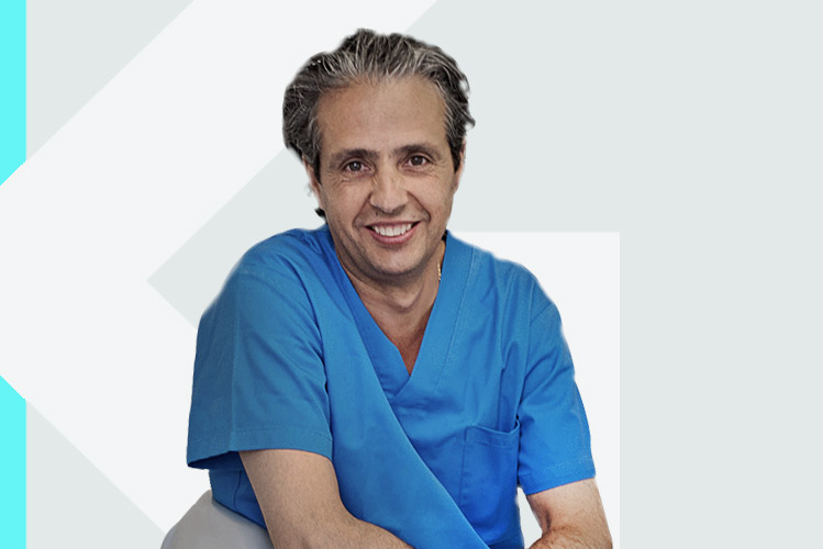 Experto en odontología Dr. Javier&nbsp;Sola Alonso