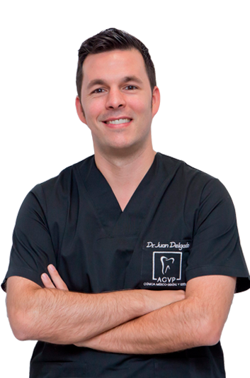 Experto en odontología participante de Knotgroup Dental Institute Dr. Juan Delgado Mart&iacute;nez