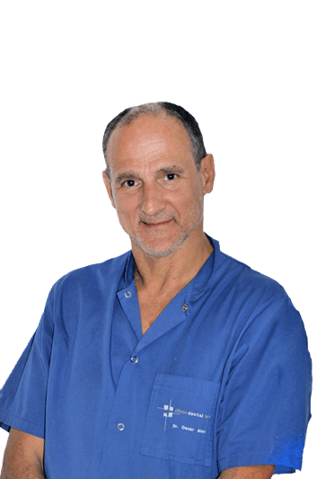 Experto en odontología Dr. &Oacute;scar Alonso Gonz&aacute;lez