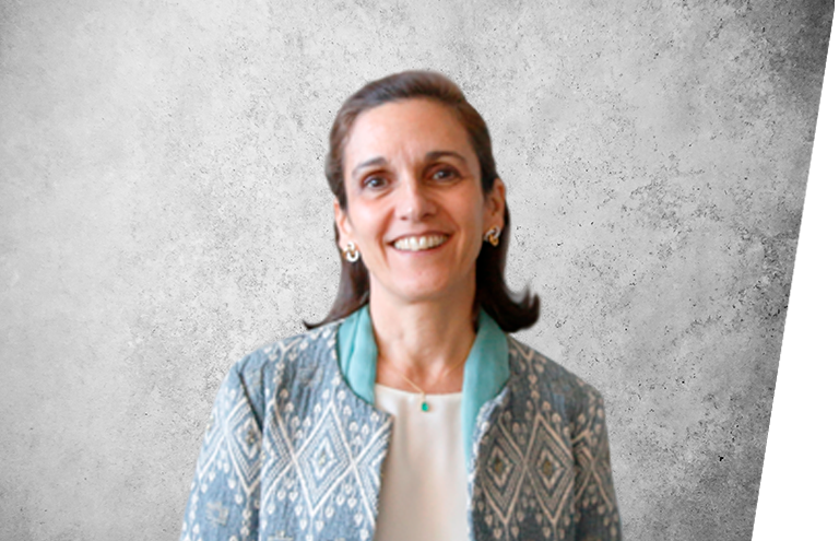 Fotografía que representa al experto Dra. María Pau Ginebra Molins de la plataforma de odontología de Inspiria