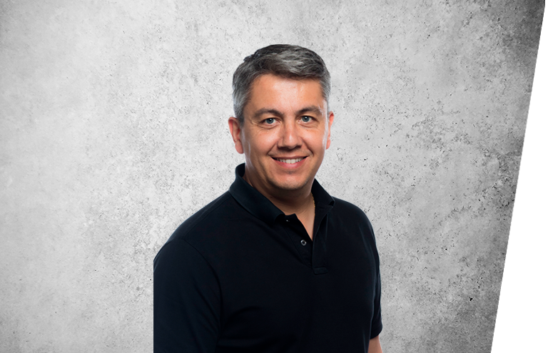 Fotografía que representa al experto Daniel Blanco Fernández de la plataforma de odontología de Inspiria