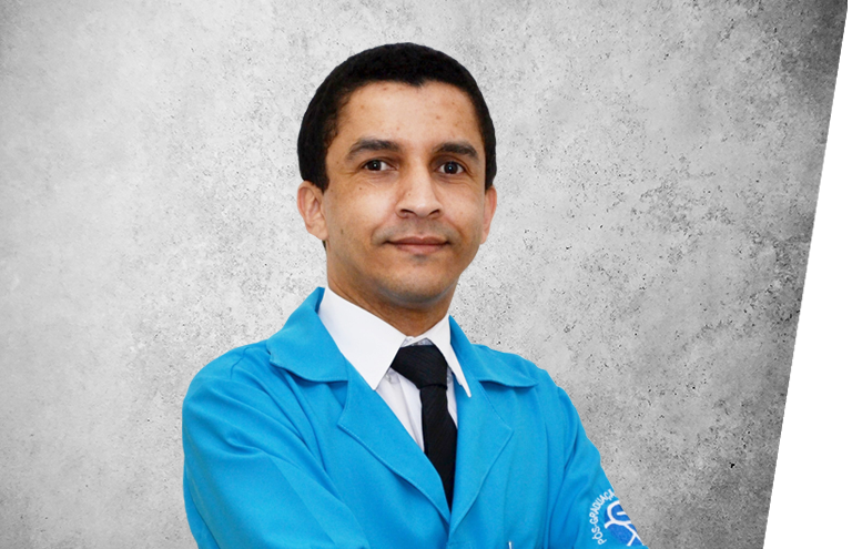 Fotografía que representa al experto Eduardo C. Do Nascimento de la plataforma de odontología de Inspiria